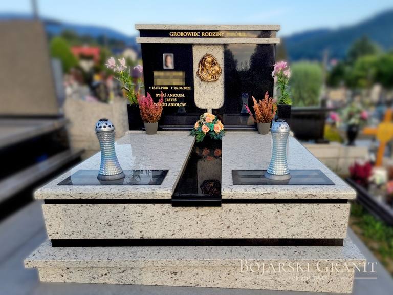 Dwukolorowy grobowiec podwójny z kamienii „Victoria White” oraz "Premium Black" - Realizacja