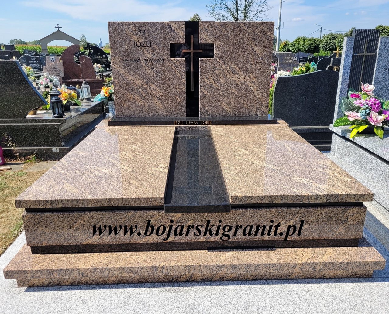 Brasilian Gold brązowy i granit czarny