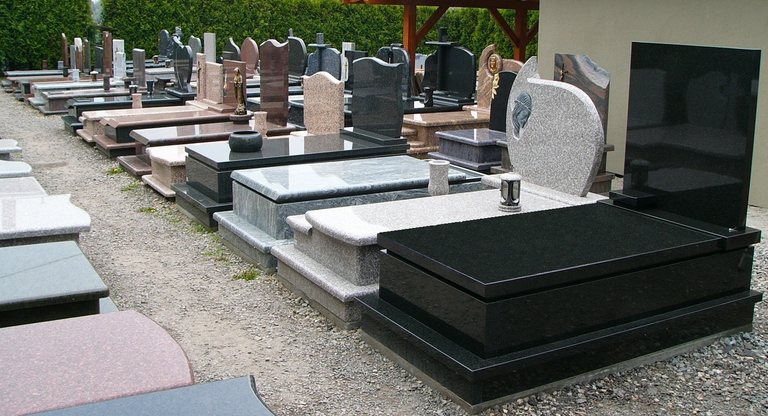 Nagrobki wzory - firma Granit Bojarski