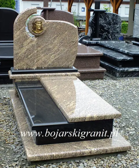 Nagrobek pojedynczy "Brasilian Gold" plus czarny granit