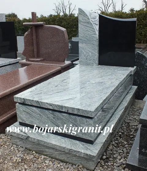 Nagrobek pojedynczy dwukolorowy z różą 45d
