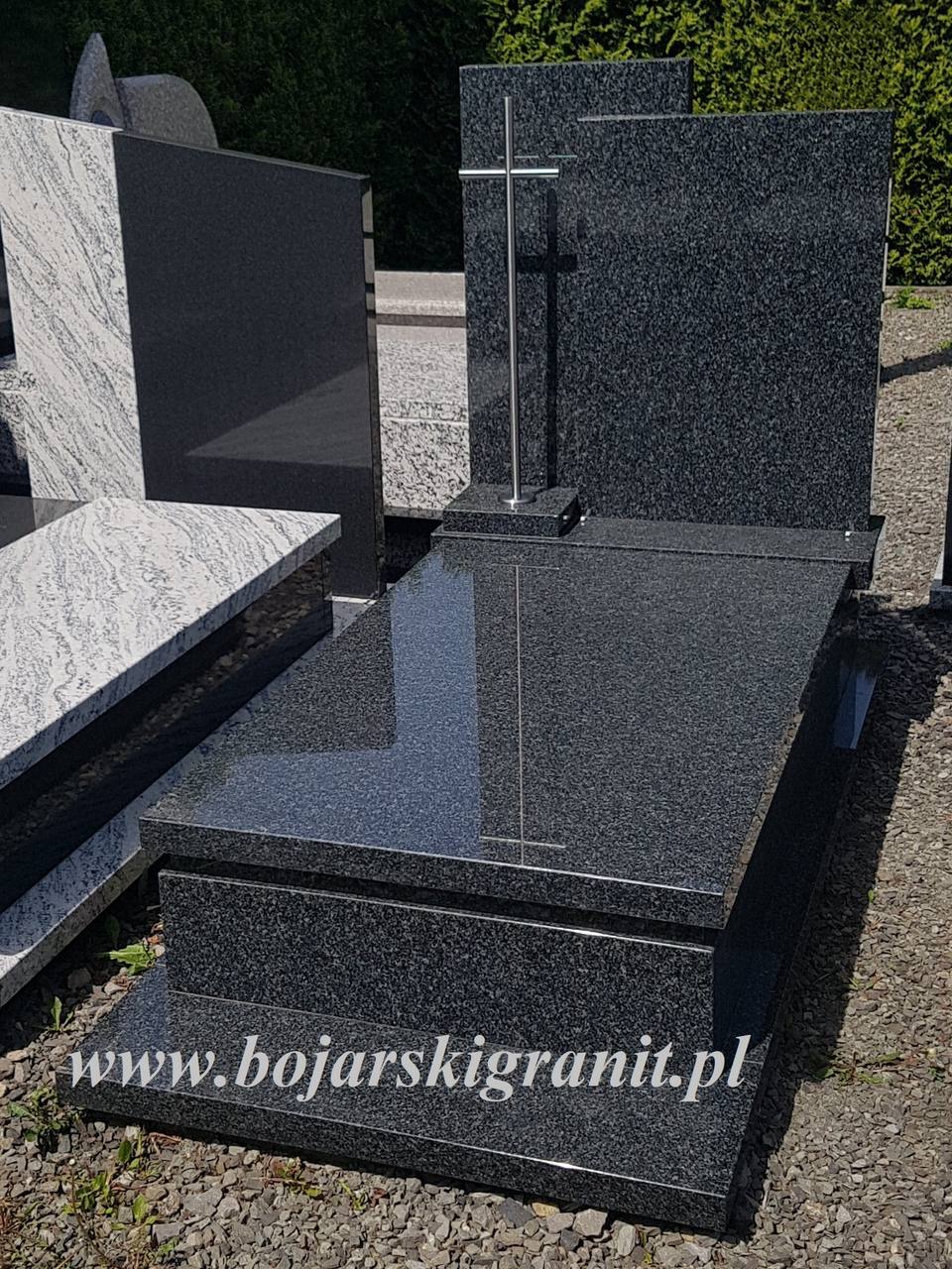 Nagrobki pojedyncze