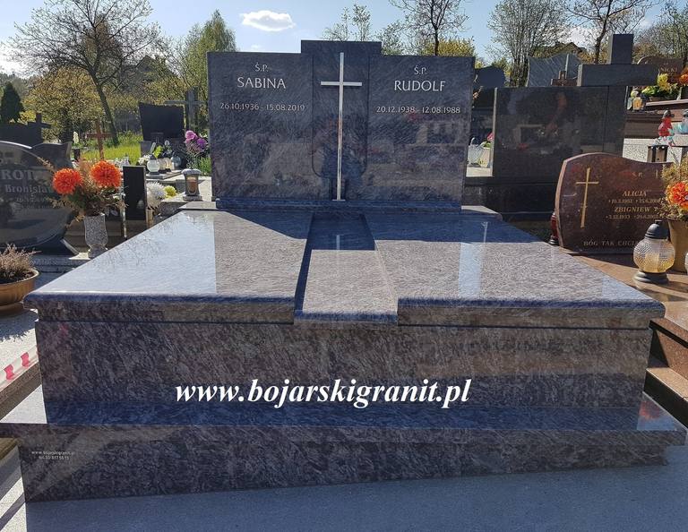 Pomnik nagrobny podwójny z kamienia Orion